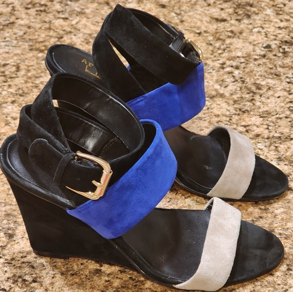 NICOLE MILLER ARTELIER Wiley Suede Wedge Sandal - Black/Blue/Taupe - Size 5.5 - Picture 3 of 8